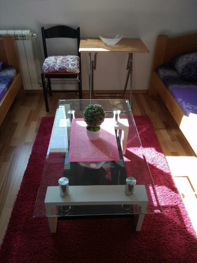 Buric Rooms Nikšić Bagian luar foto